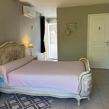 Chambres Et Gite Peyroutas " Camille" Vignonet St Emilion Ngoại thất bức ảnh