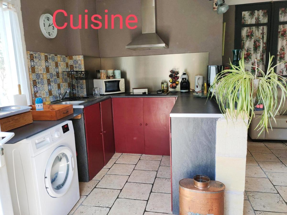 Chambres Et Gite Peyroutas " Camille" Vignonet St Emilion Ngoại thất bức ảnh