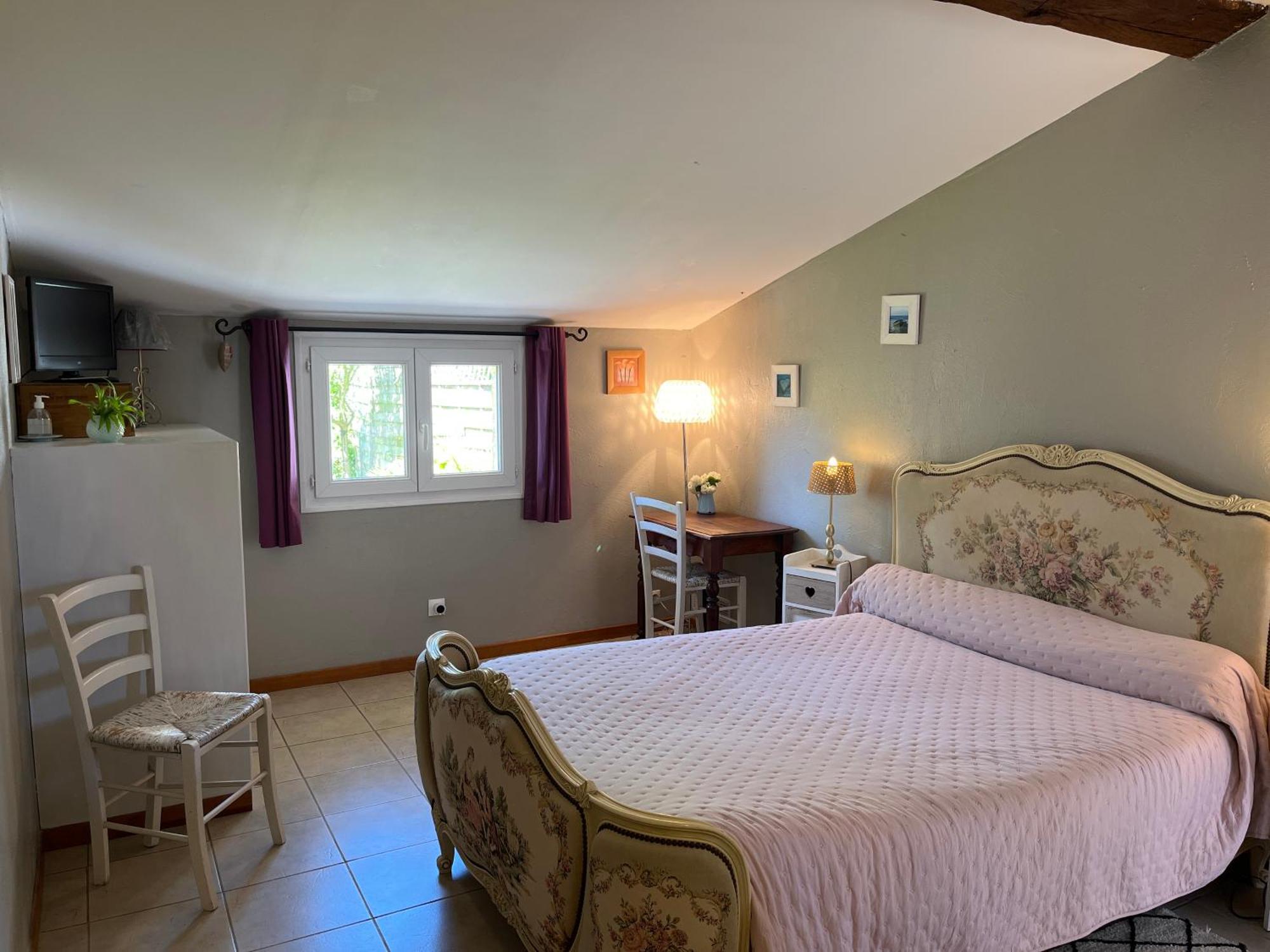 Chambres Et Gite Peyroutas " Camille" Vignonet St Emilion Ngoại thất bức ảnh