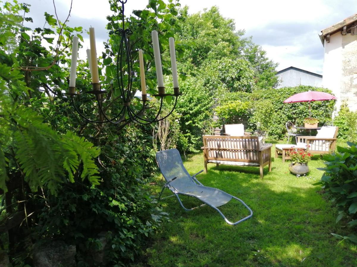 Chambres Et Gite Peyroutas " Camille" Vignonet St Emilion Ngoại thất bức ảnh