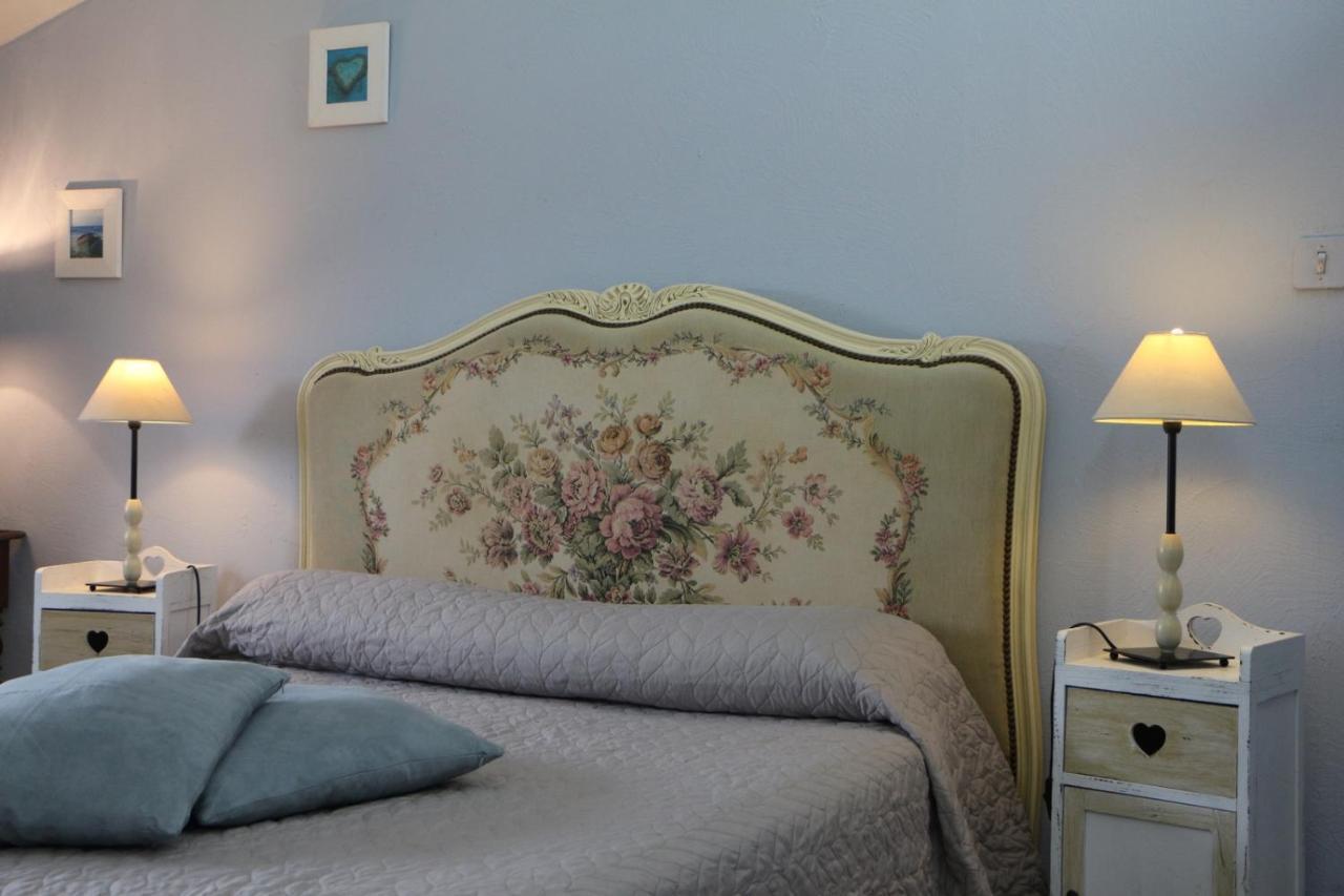 Chambres Et Gite Peyroutas " Camille" Vignonet St Emilion Ngoại thất bức ảnh