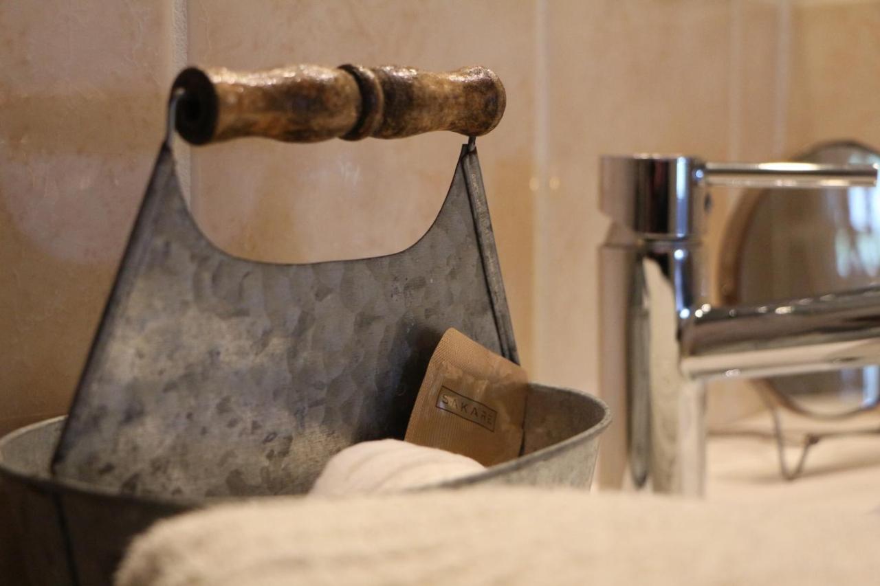 Chambres Et Gite Peyroutas " Camille" Vignonet St Emilion Ngoại thất bức ảnh